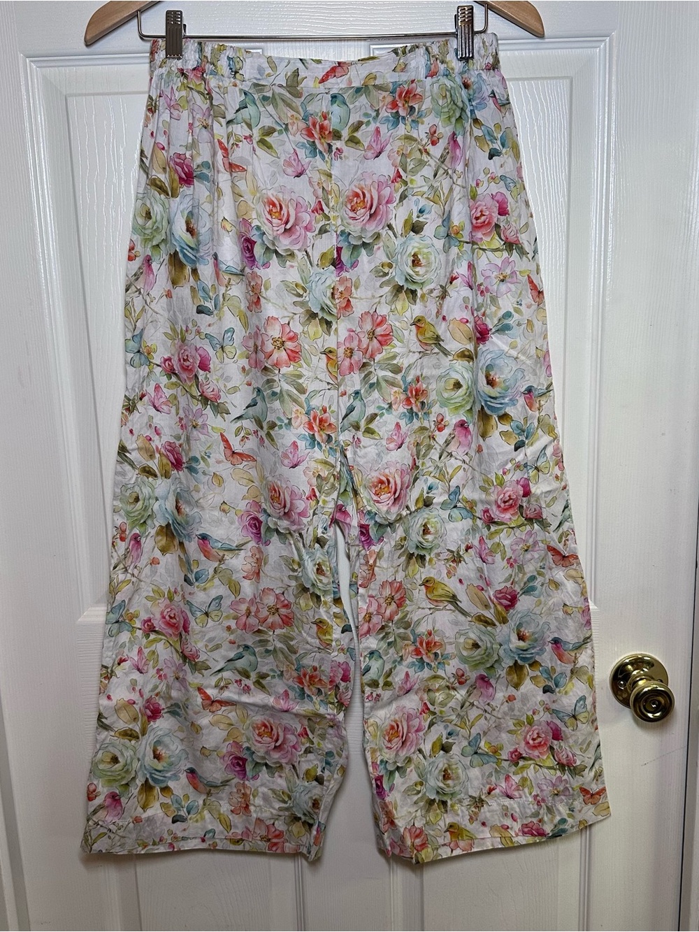 EGO Women's Size M Floral Wide-Leg Cropped Pants Cover Up Vacation Lightweight